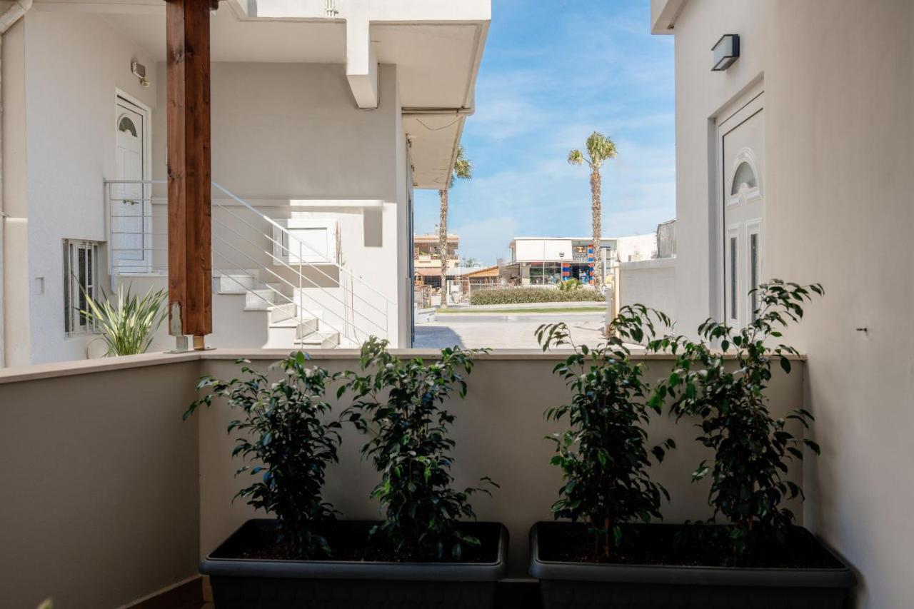 Vinnies Homes Heraklion  Bagian luar foto